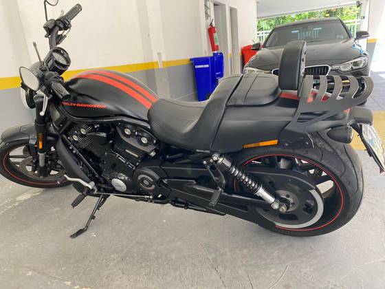 HARLEY-DAVIDSON NIGHT ROD SPECIAL 